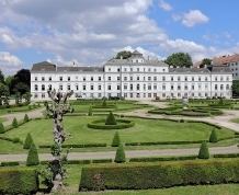 Augarten Palace and Park (Augarten-Palais und Park)